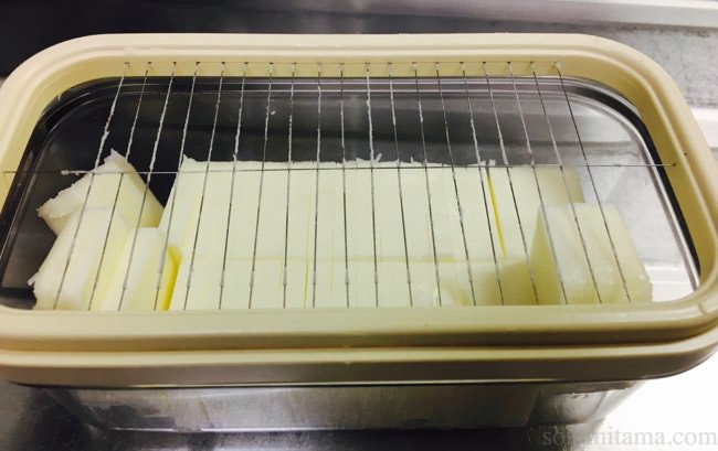 もう手放せない。毎日バターを使うなら、5gに切れるバターケースがおすすめ【1年半使用レビュー】 | 描くラボ